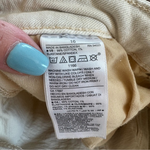 Old Navy O.G. Denim Shorts Beige Cream High Rise Size 16 - Picture 5 of 9
